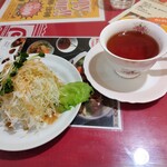 Suriranka Kumamoto - 紅茶、サラダ