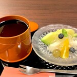 京懐石 みのきち - 甘味にフルーツと葛切り