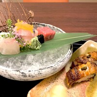 京懐石 みのきち 新宿住友店 - 向付　鯛　とろまぐろ　湯葉　しまあじ　うなぎ握り