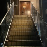 ＢＡＲ ＵＮＩＴＥＤ - 入口への階段