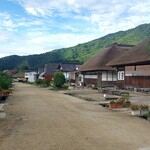 本家扇屋 - 朝の観光客がまだ居ない時間帯の大内宿