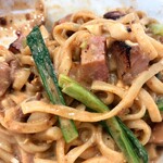 麺屋くろ松 - よく混ぜて♪