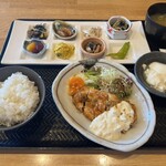 産直鮮魚と炊きたて土鍋ご飯の居酒屋 市場小路 - 