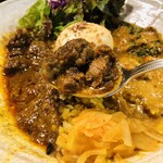 SPICY CURRY 魯珈 - 