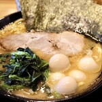 Iekei Ra-Men Sakuraya - ラーメン＋うずら