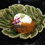 Nihon Ryouri Kaiseki Kokubo - 胡麻豆腐  イクラ  トンブリ