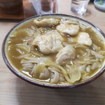 五銭茶屋 - もっと幅を広くと注文した、カレー南蛮そば！
