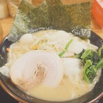 横浜家系ラーメン 天来家 - 