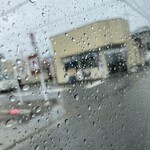 やきそば咲 - 雨の中…車の中から撮影  