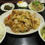 中華料理 厚工坊 - 回鍋肉定食 ６９０円