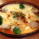 フレッシュテーブルカフェ - ローストチキンとブロッコリーのグラタン