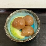 伊右衛門のご飯 - 漬物と玉蒟蒻