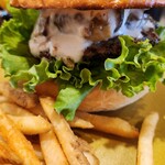 グリーディ フォックス バーガー - 