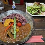 陶之助＋ - スパイシーチキンカレーランチ