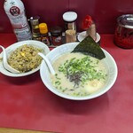 九州ラーメン丸屋 多次郎商店 - 