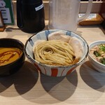 麺屋 さん田 - カレーつけ麺大盛と鶏チャーシュー丼