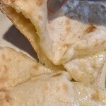 Ajian Resutoran Chai Kouza Shibuyaten - チーズナン