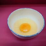 ラーメン二郎 - 現金100円の生たまご。