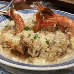 香港麺 新記 - 大エビのニンニクソース蒸し　1250円