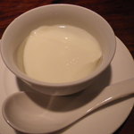 開化亭 - 杏仁豆腐