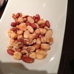 DiningBar Rocca - ナッツナッツナッツ