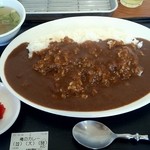 肉食堂 最後にカツ。 - 俺のカレー特大