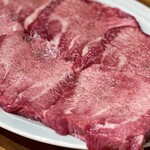 炭火焼肉ホルモンさわいし - 