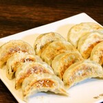 餃子酒場 - メイン写真: