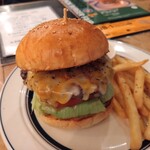 MAVERICK HAMBURGER TOKYO - コルビージャックチーズバーガー