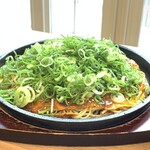 お粉呑み焼き 暖氣 - 料理写真:シャキシャキの広島産サムライネギ