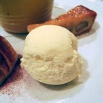 アチェーロ - バニラアイス。