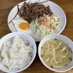 Maeda Shokudou - 牛肉おかず　1,200円