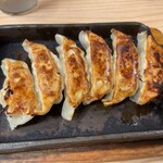 ラーメン 餃子 響 - 焼き餃子