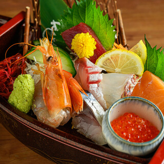 Directly from the farm! A variety of dishes made with seasonal fresh seafood, where the skill of the chef shines