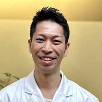 澤田 - ご主人は「銀座しのはら」や「島之内 一陽」で修業された澤田さん。