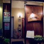 アチェーロ - 店舗外観。