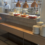 ORIENTAL CLUB LOUNGE - 