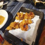 牡蠣と魚 - タコの唐揚げ