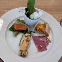 fish&wine BLUE OCEAN GRILL - ランチコースより、前菜5品盛り合わせ