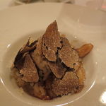 サラマンジェ ド イザシ ワキサカ - ポルチーニのリゾット、トリュフ乗せ