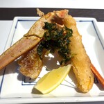 恵比寿 蟹よし - ズワイガニと三つ葉の揚げ物