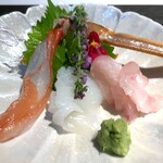恵比寿 蟹よし - ズワイガニ、イカ、ヒラメのお造り