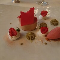 トゥールダルジャン 東京 - 