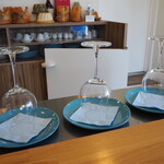 ラトリエ ドゥ ノノ - 伏せたグラス