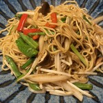 中華バル 藍天 - 上海風焼きそば