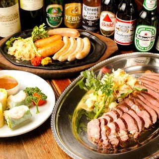 2.5時間、7種類の料理＆飲み放題付きのコースが人気です