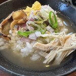 ひょう柄どんぶりの塩ラーメン屋さん一軒目 - 