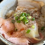 Ramen Aun - 肉玉丼