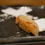 赤坂 鮨葵 - 海老の昆布締め