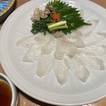 磯料理　まるけい - カワハギ薄造り